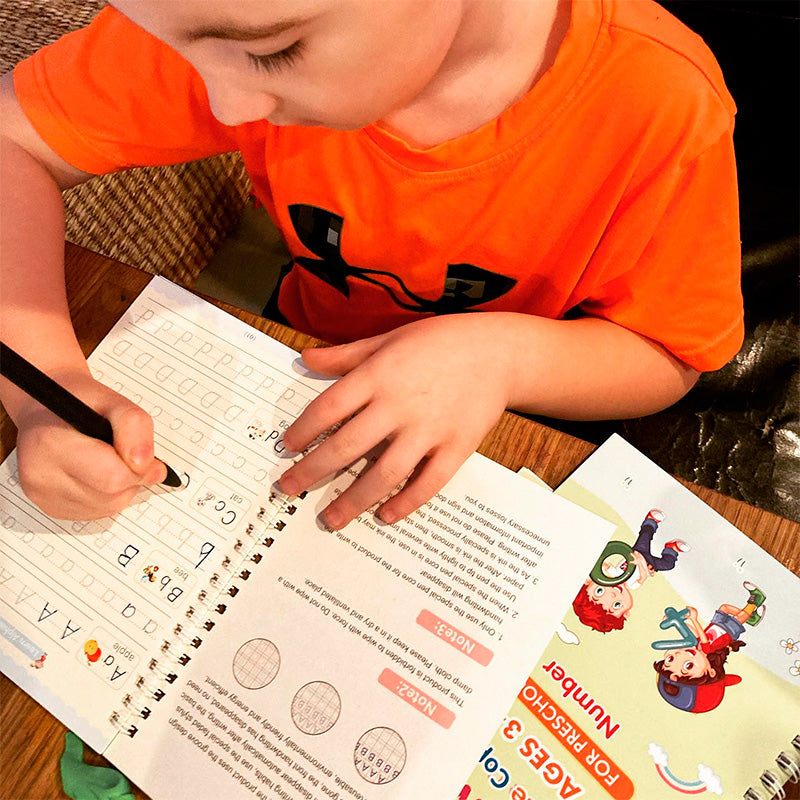 Edukids™ | Caligrafía Mágica - Set de 4 cuadernos con tinta que desaparece